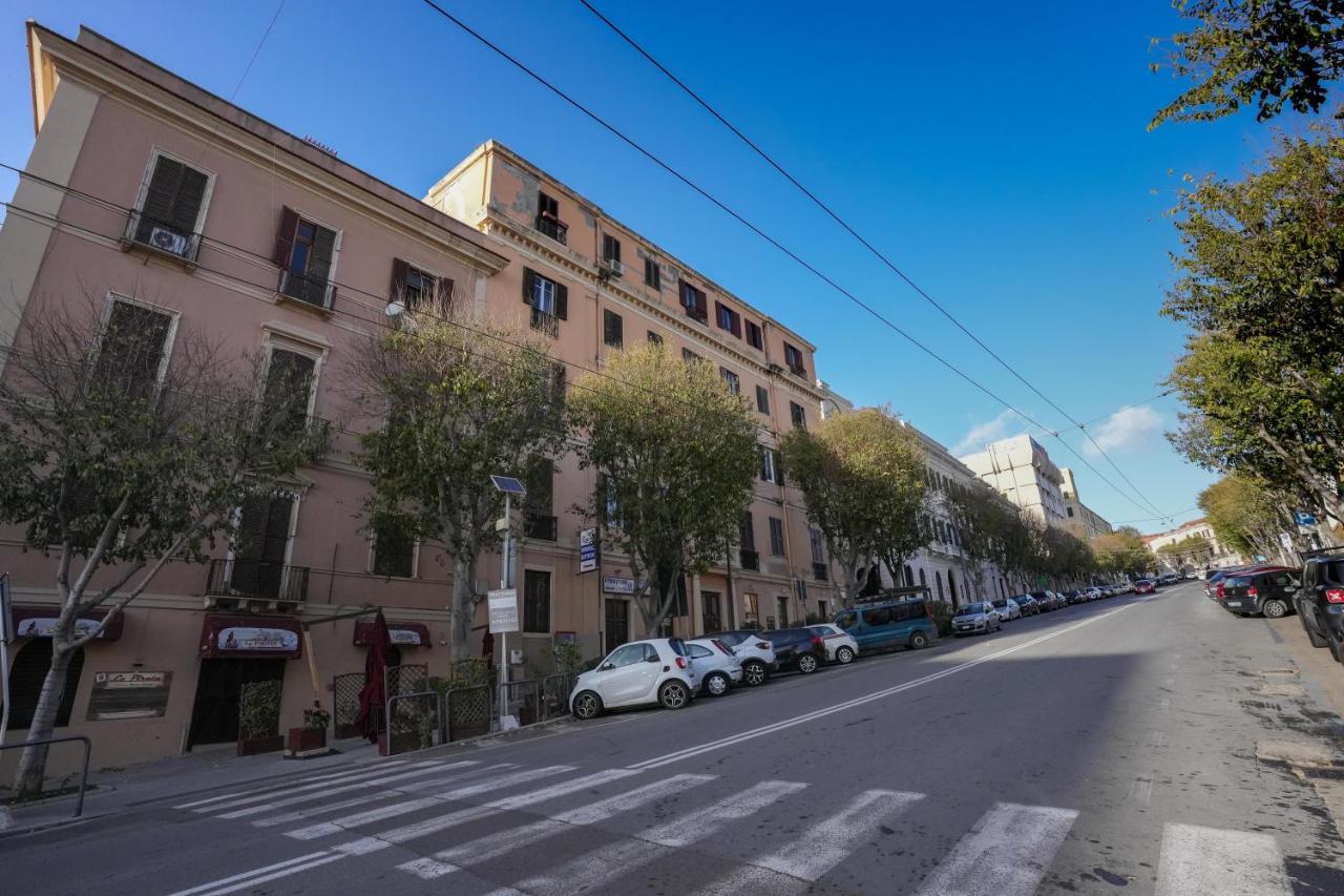 Rosetta Burger Queen Cagliari Exteriér fotografie